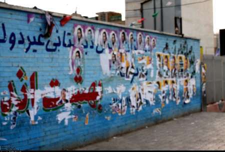 کمپین 'نه به پوستر' در اهواز  گام اول تخلف انتخاباتی نامزدهای شورای شهر