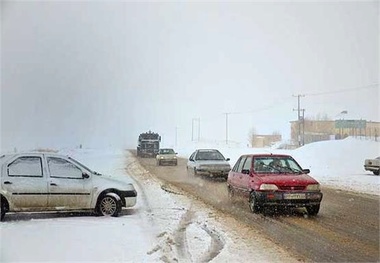 مسدود شدن گردنه کلوسه و شادی فریدونشهراستان اصفهان