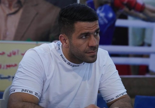 بوکسور پرافتخار ایران و آسیا بر اثر سرطان درگذشت