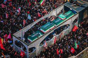 تشییع پیکر مطهر رهبر شهید انقلاب اسلامی در مشهد مقدس