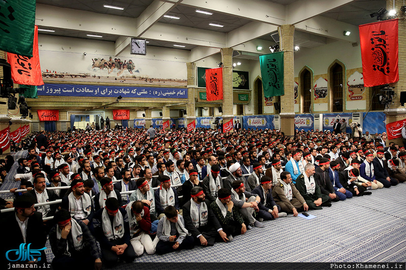 دیدار جمعی از جوانان و نوجوانان عازم اردوهای راهیان نور با رهبر معظم انقلاب