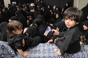 مراسم عزاداری شب شهادت حضرت زهرا (س) در حسینیه امام خمینی(ره)