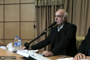 مراسم بزرگداشت مرحوم سیف الله یزدانی مدیر مسئول روزنامه عصر اقتصاد