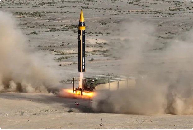 رژیم صهیونیستی: ایران از موشکی با چند سر جنگی استفاده کرده است/ این یک چالش جدی برای پدافند هوایی است