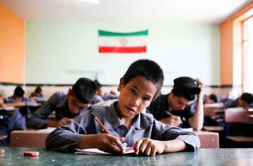 هدیه یک میلیون تومانی برای دانش آموزان کم برخوردار خوزستان