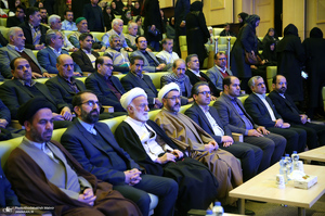 آئین افتتاح سومین هفته فرهنگی «بر آستان آفتاب» در بیت تاریخی امام