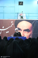 اردوی بانوان فعال فرهنگی استان زنجان (مکتب امام ) در حسینیه جماران