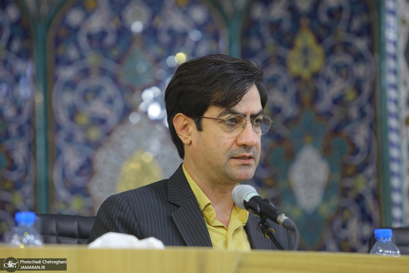 پنجمین محفل ادبی پروانه ها در مجتمع فرهنگی هنری یادگار امام (ره) قم