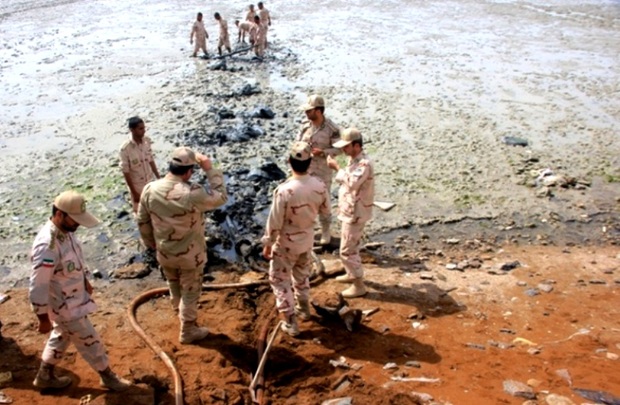 28 هزار لیتر سوخت قاچاق در آب های شمالی خلیج فارس کشف شد
