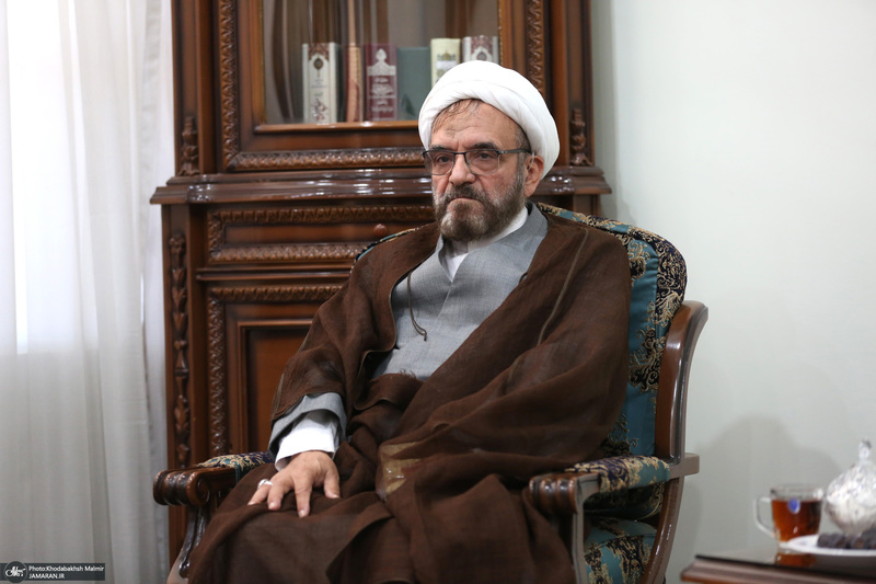 دیدار مدیر و معاونین روزنامه اطلاعات با سید حسن خمینی