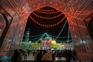 حال و هوای شب میلاد حضرت مهدی(عج) در حرم حضرت معصومه(س)