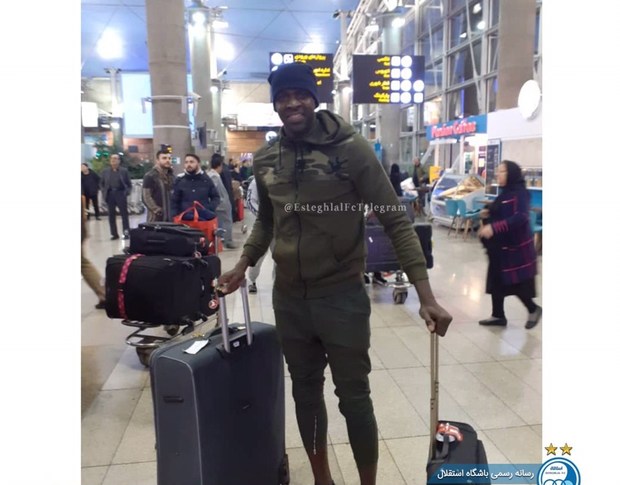 مهاجم استقلال به ایران برگشت + عکس
