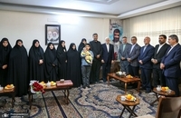  معاون اول رئیس‌جمهور به دیدار خانواده شهید برونسی رفت (4)