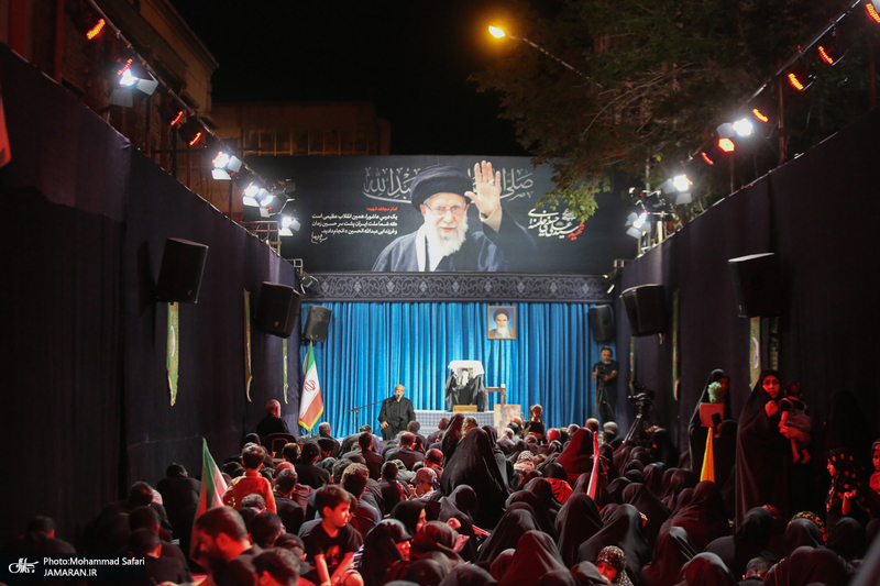 مراسم عزاداری امام حسین (ع) در خیابان کشور دوست