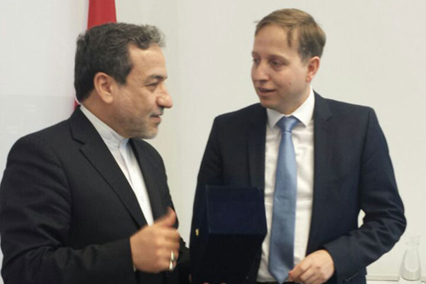 دیدار عراقچی با قائم‌مقام وزیر امور اقتصادی اتریش/ تأکید اتریش بر گسترش همکاری‌های اقتصادی با ایران