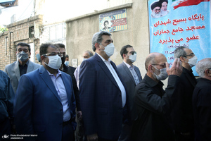 مراسم تشییع حجت الاسلام و المسلمین محتشمی پور در حسینیه جماران