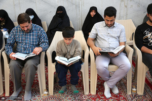 مراسم سالگرد در گذشت سید محمود دعایی در حرم مطهر امام خمینی (س)