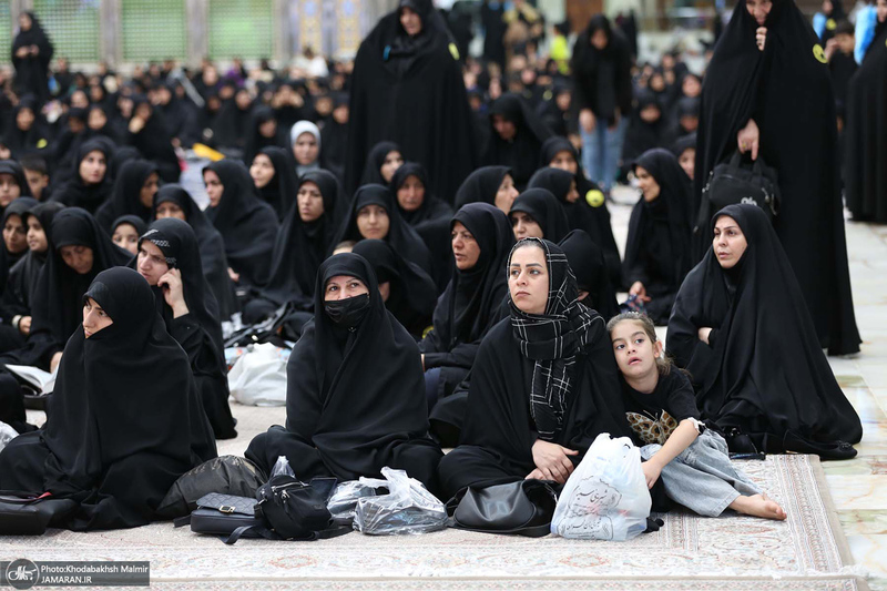 مراسم سوگواری شب اربعین حسینی(ع) در حرم امام خمینی(س)