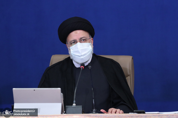 رئیسی: اجرای قانون ضعیف بهتر از بی‌قانونی است/ هیچ دستگاه و فردی حق ندارد  باعث متوقف شدن اجرای مصوبات شورای عالی انقلاب فرهنگی شود