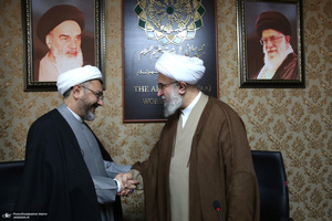 تفاهم نامه موسسه تنظیم ونشر آثار امام خمینی با مجمع جهانی اهل بیت