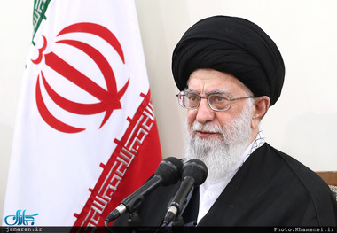 رهبر معظم انقلاب: تکریم شهدای برخی اقشار از جمله شهدای کارگری ارزش مضاعف دارد/ ضدانقلاب در تحریک کارگران علیه جمهوری اسلامی ناکام ماند