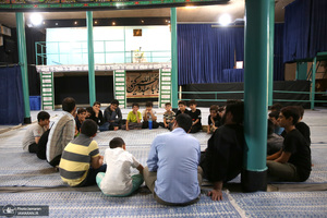 بازدید اقشار مختلف مردم از بیت امام خمینی (س) در جماران