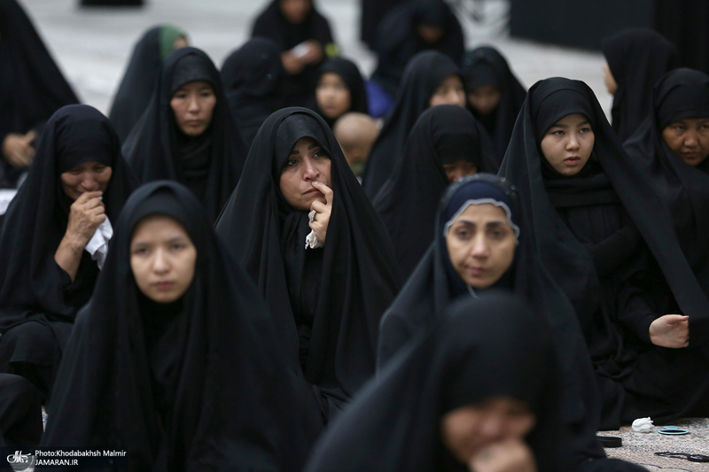 سومین شب عزاداری حضرت اباعبدالله الحسین (ع) در حرم امام خمینی