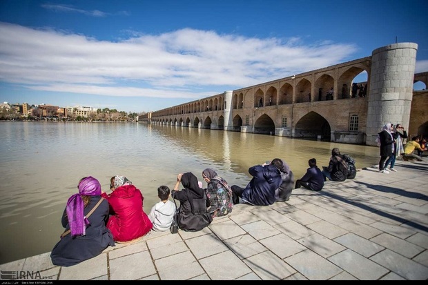 ‎دستور رئیس جمهوری برای رهاسازی آب به زاینده رود در ایام نوروز