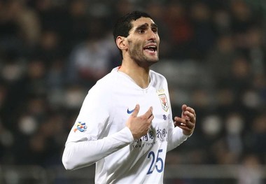 فلینی با شکست دادن ویروس کرونا از بیمارستان مرخص شد
