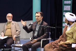 هم اندیشی معاونین پرورشی آم.زشی و پرورش و موسسه تنظیم و نشر آثار امام خمینی در حسینیه جماران