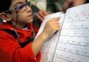 550 دانش آموز استثنایی قم نیازمند کمک خیران برای تامین هزینه سرویس مدارس هستند