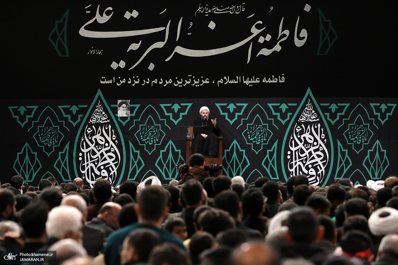 اولین شب مراسم عزاداری حضرت فاطمه‌زهرا (س) در حسینیه امام خمینی