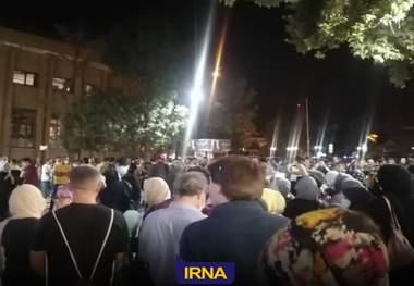 گزارش خبرگزاری دولت/ تجمع گروهی از شهروندان همدانی برای دومین شب متوالی در اعتراض به قطعی آب