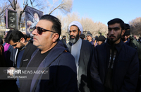 تشییع پیکر آیت‌الله مستجابی در اصفهان (6)