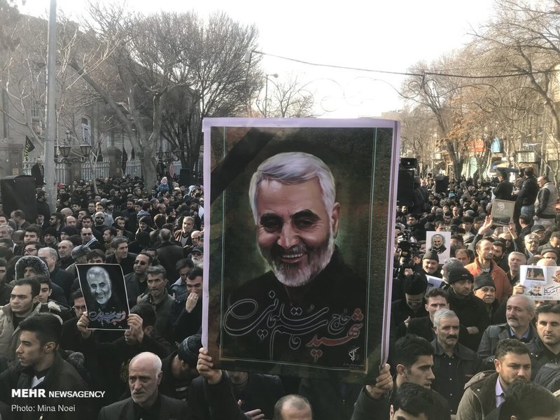 راهپیمایی مردم سراسر کشور در محکومیت ترور سردار قاسم سلیمانی 