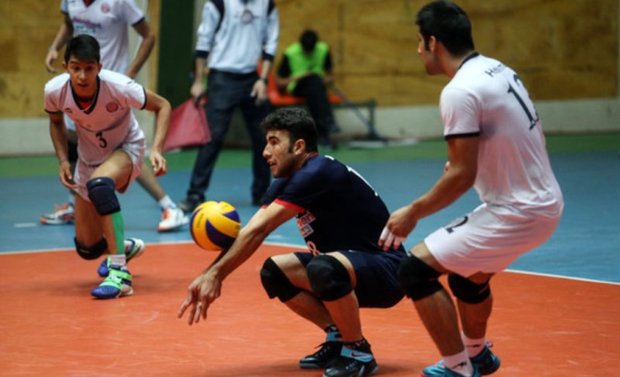 مسابقات والیبال قهرمانی نوجوانان کشور در سنندج آغاز شد