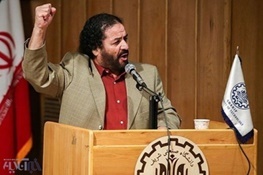 گفتگو با خواننده‌‌ای که صدای چهار نسل شد  "یار دبستانی" نماد استبدادستیزی مردم ایران