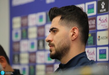 عزت اللهی: خاک وطن خط قرمز ماست