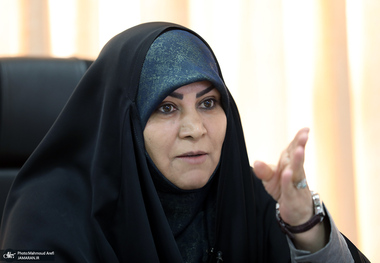 سکینه پاد: صحبت از سند ۲۰۳۰ در ماجرای لایحه تامین امنیت زنان مانند ریختن ماست‌ها روی قیمه‌هاست! تا کِی می‌خواهیم از جامعه‌مان عقب بمانیم؟/ مجلس به ساحت واژگان در علم حقوق احترام بگذارد/ ​یکی از زنان مجلس علیه من به شهید رئیسی نامه نوشت