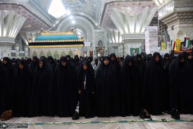 مراسم عزاداری شب شهادت حضرت زهرا(س) در حرم امام خمینی(ره) برگزار شد