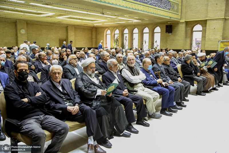 مراسم ختم مادر عیسی کلانتری با حضور چهره های سیاسی