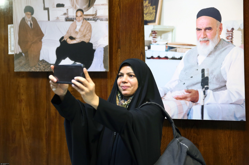 بازدید میهمانان خارجی مراسم بزرگداشت امام از جماران