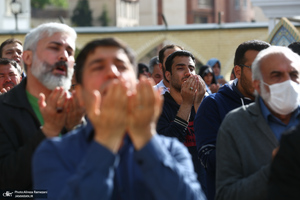 اقامه نماز عید سعید فطر در امام زاده قاسم (ع)