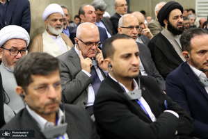 دیدار مسئولان نظام و میهمانان کنفرانس وحدت اسلامى‌ با رهبر معظم انقلاب