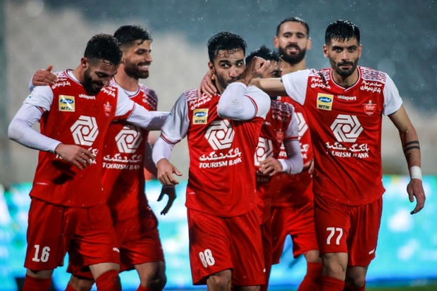 سپهر حیدری:‌پرسپولیس به یک مهاجم ششدانگ نیاز دارد