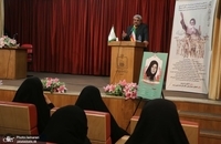 تبیین نقش زنان از دیدگاه امام خمینی