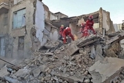 ویران شدن ناگهانی ساختمان سه طبقه در مشهد 