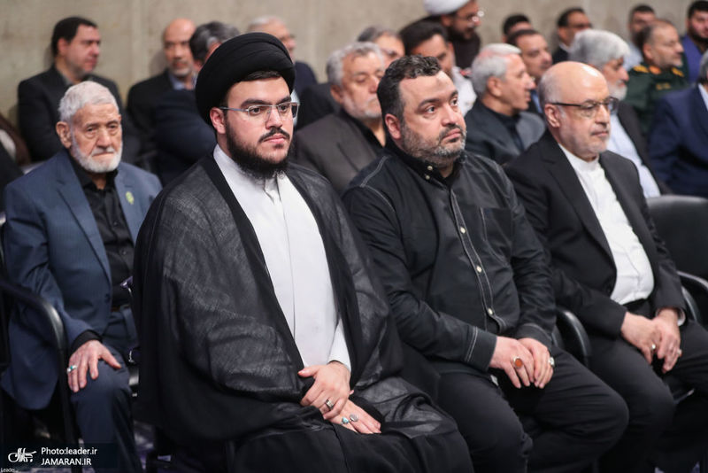 مراسم بزرگداشت شهید رئیسی و شهدای پرواز اردیبهشت