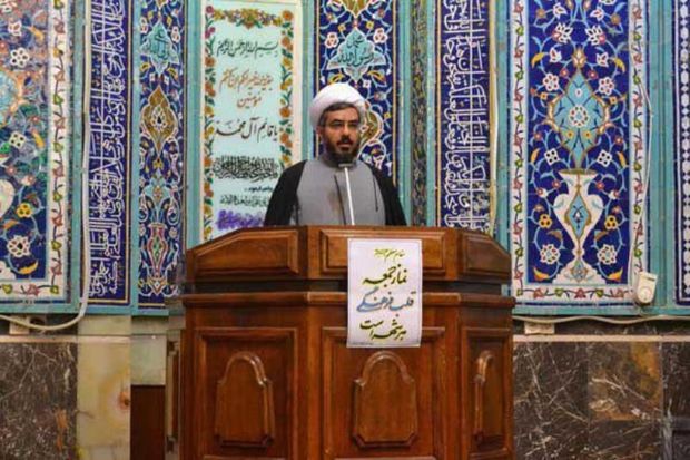 امام جمعه: باغداران دماوندی از قیمت ارزان سیب گله دارند