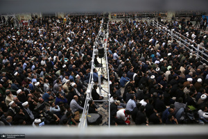 حضور شخصیت‌های سیاسی و مسئولان کشوری و لشکری در مراسم سالگرد ارتحال حضرت امام خمینی (س) -3